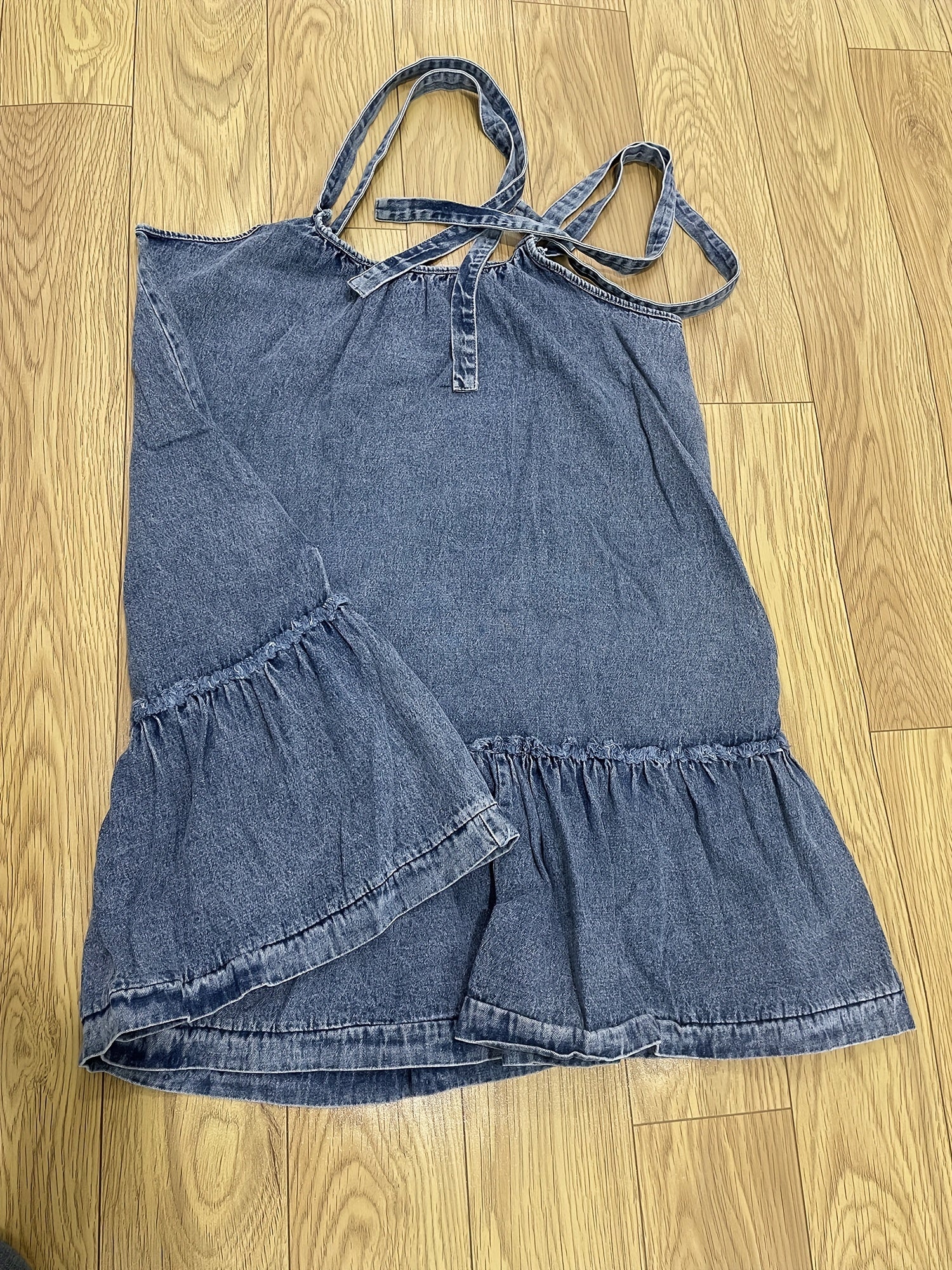 Lovevop-Hollow Out Ruched Adjustable Straps Denim Dress, Loose Sleeveless Casual Style Dress, Women's Denim Jeans & Clothing