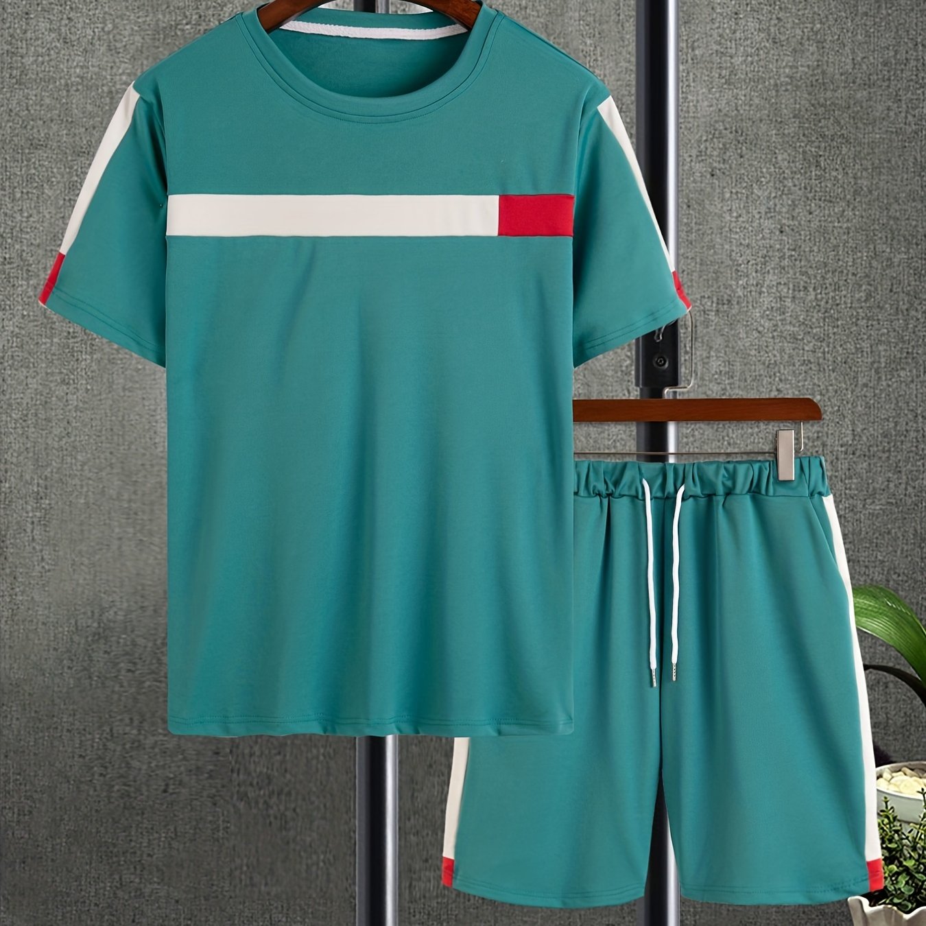 「lovevop」Men's Colorblock Casual T-shirt Outfit Set, 2 Pieces Round Neck Short Sleeve Tees And Drawstring Short Pants