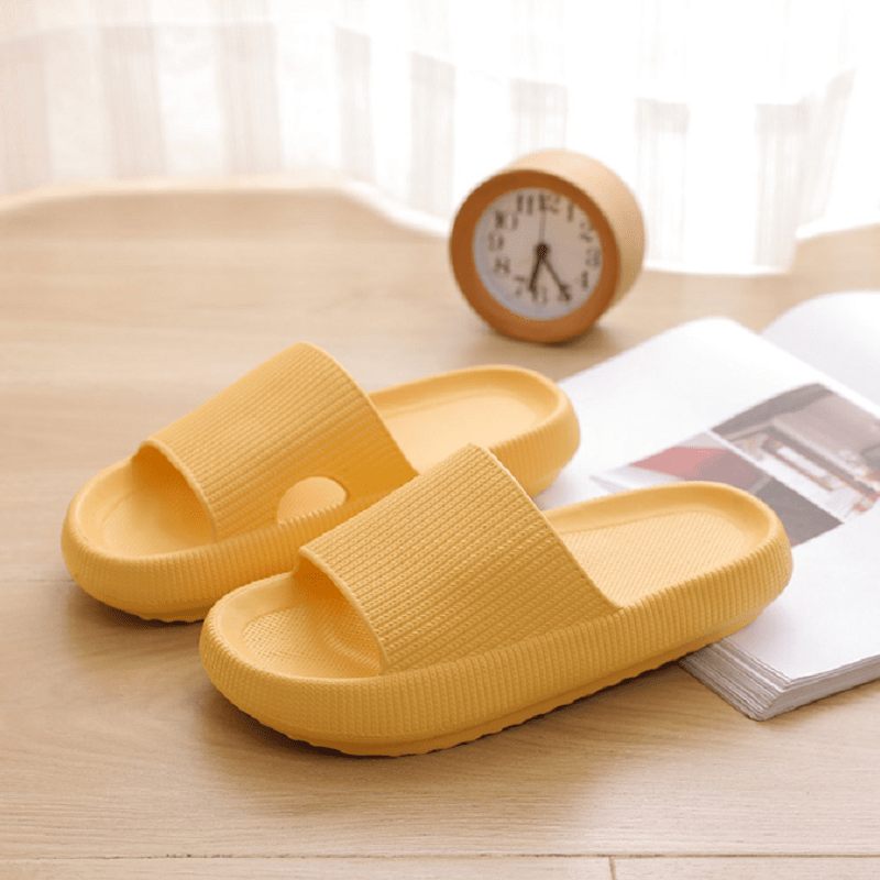 「lovevop」Women's Soft & Comfy Indoor Pillow Slides - Solid Color Open Toe Slippers for Bathroom & Home