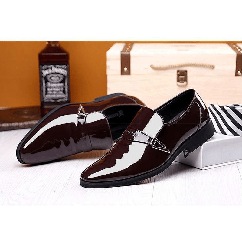 lovevop Men Patent Leather Metal Decoration Comfy Bussiness Formal Shoes