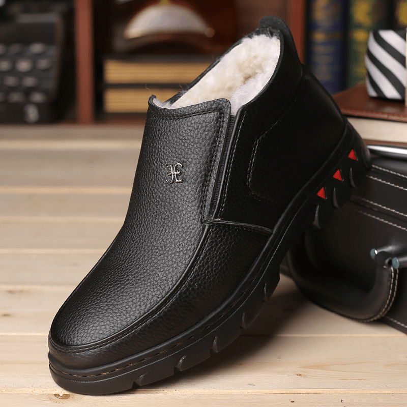 lovevop Men Comfy Microfiber Leather Warm Plush Lining Business Casual Ankle Boots