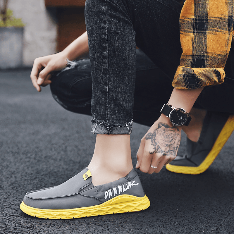 lovevop Men Umbrella Cloth Soft Breathable Sport Elastic Slip-On Casual Shoes