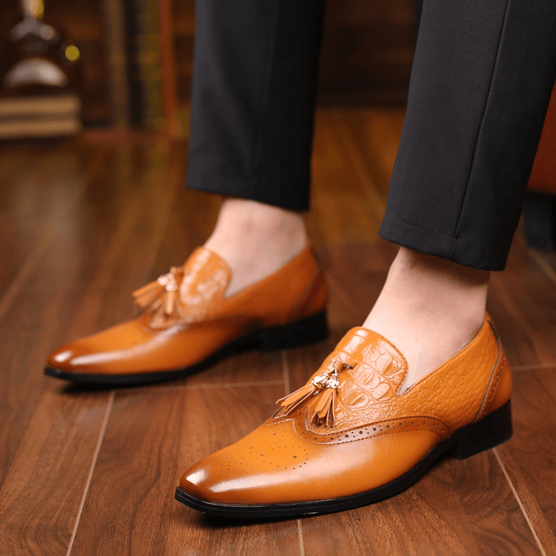 lovevop Men Brogue Tassel Decor Dress Loafers Slip on Business Casual Formal Shoes