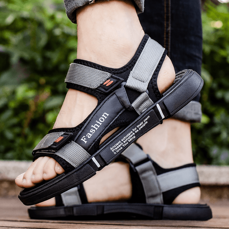 lovevop Men Mesh Breathable Opened Slip Resistant Casual Outdoor Sandals
