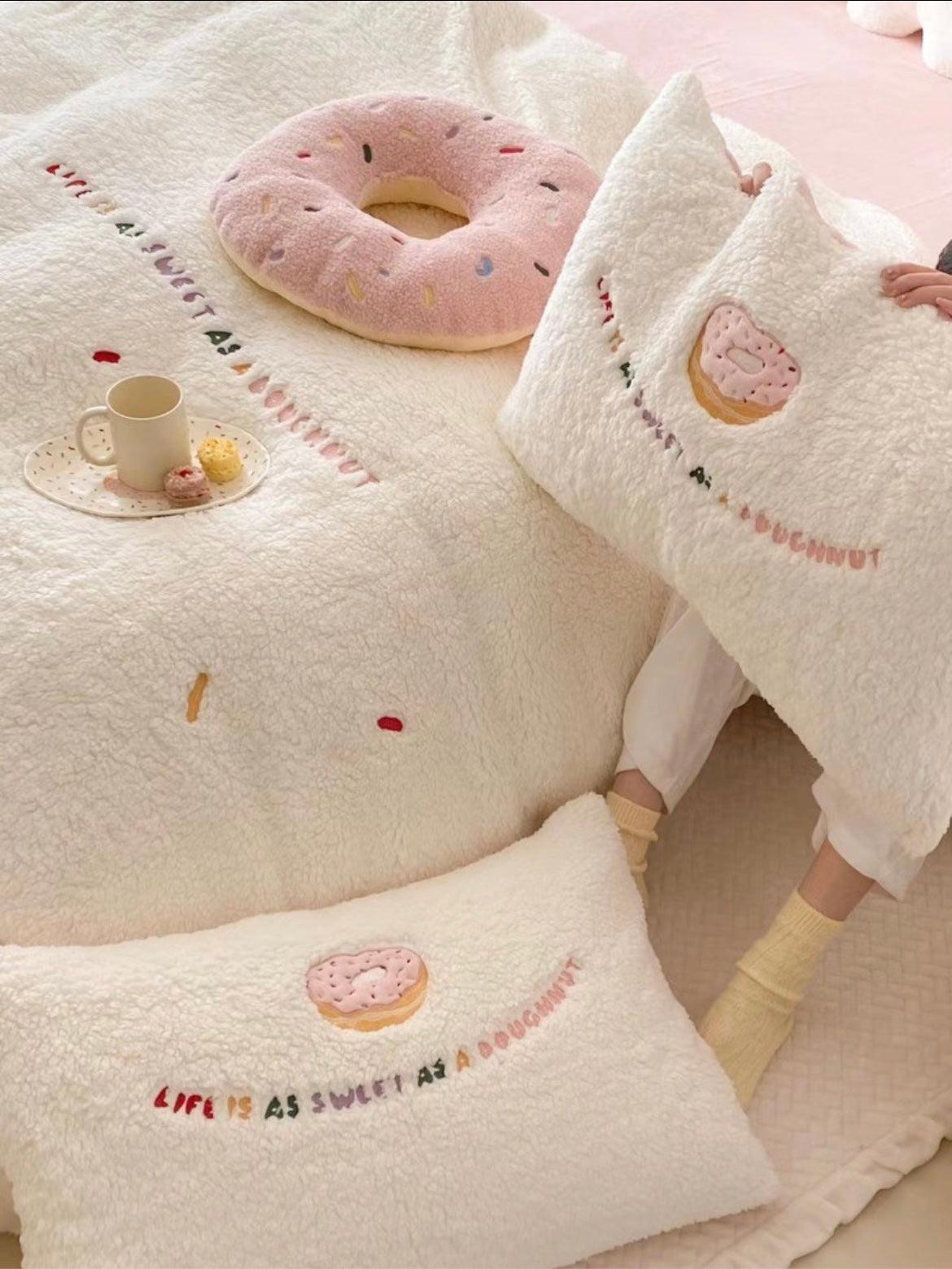 lovevop Donut Soft Lambswool Warm Bed Four Piece Sheet Set