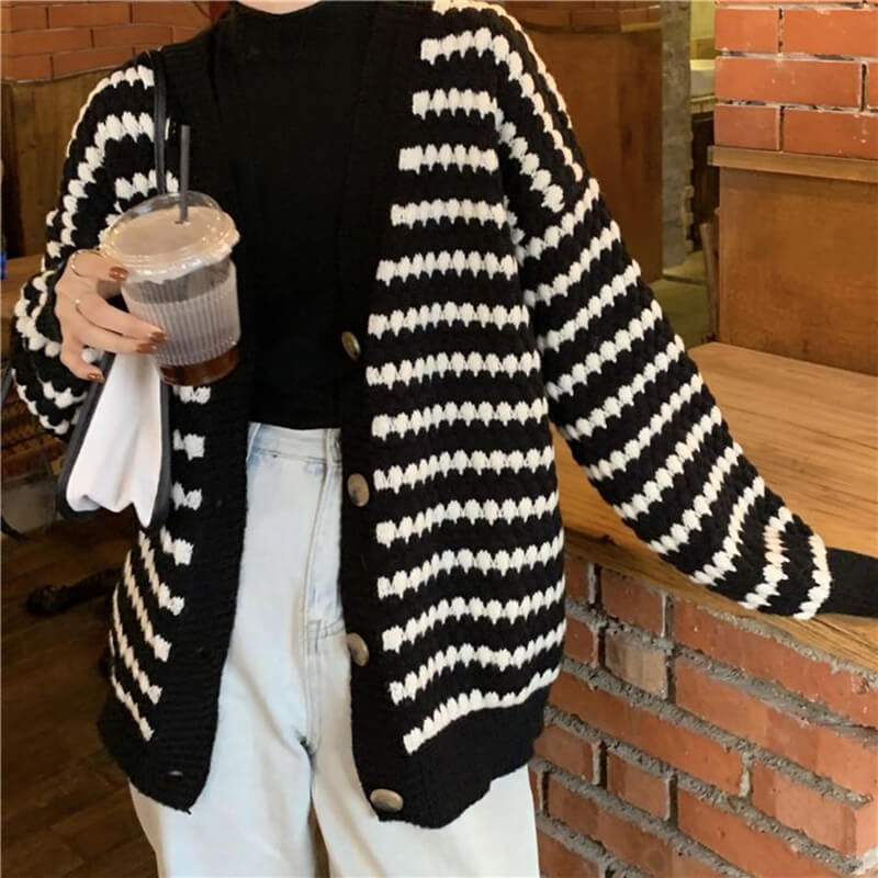 Cardigan knitted with striped V-neck loose sweater for women