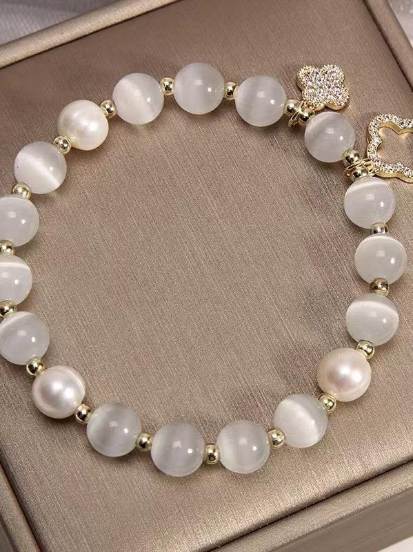 lovevop Clover White Opal Crystal Bracelet