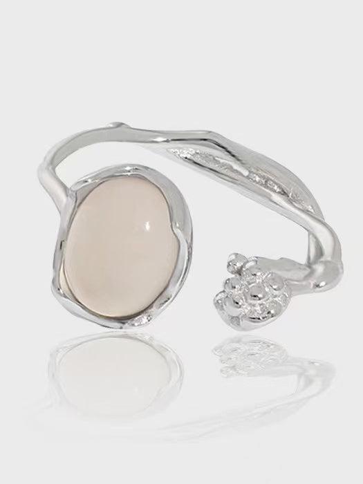 lovevop Bud White Agate Light Luxury Personality Ring