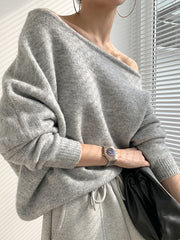 lovevop One-shoulder Loose Long-sleeved Knitted Sweater