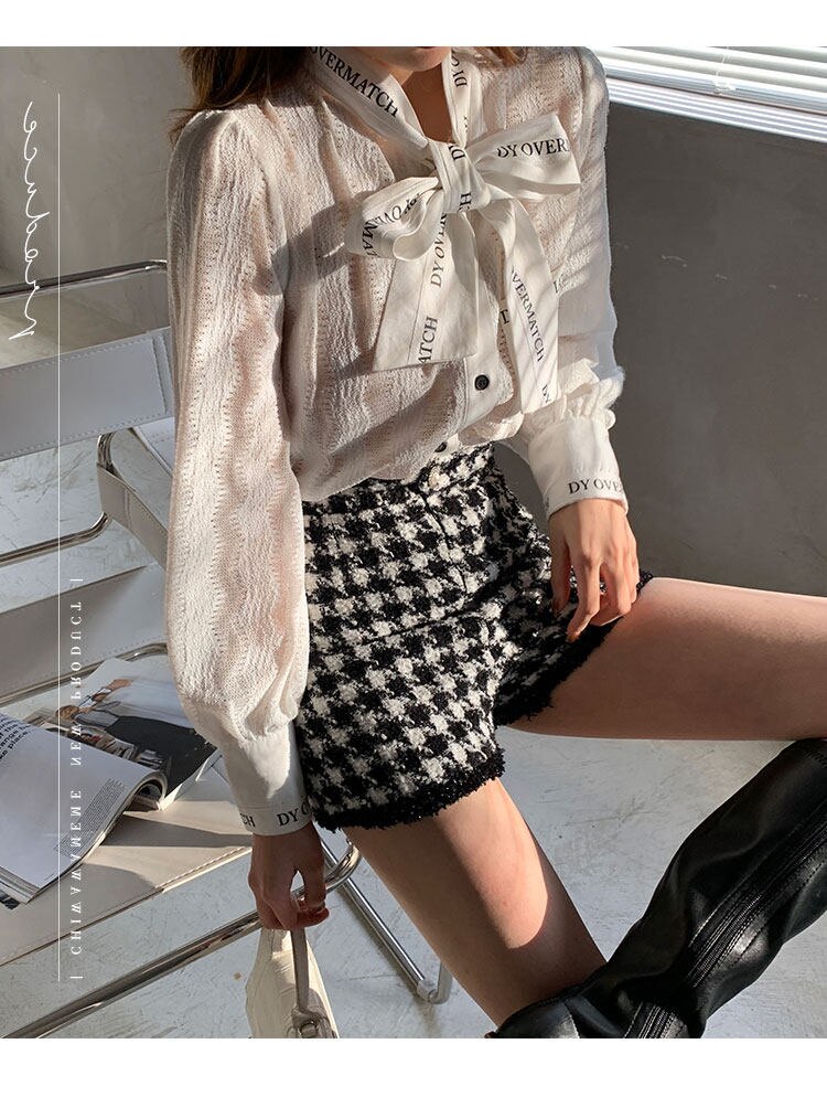 lovevop Lizakosht French style restoring ancient ways ribbon bow blouse female temperament of early spring new white shirt long sleeve lace tops