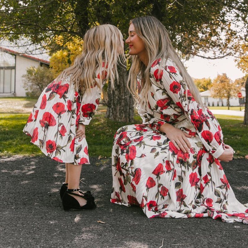 Lovevop Mother and Daughter Dress Long Sleeve Family Matching Clothes Floral Family Look Outfits Mommy And Me Kids Dresses For Girls