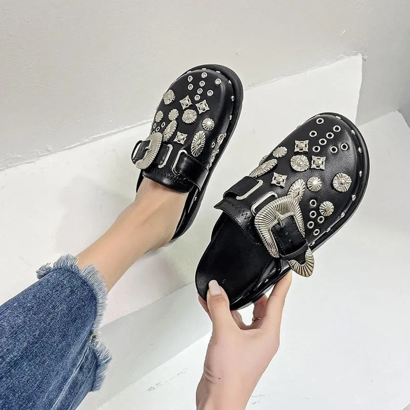 lovevop Summer Women Slippers Platform Rivets Punk Rock Leather Mules Creative Metal Fittings Casual Party Shoes Female Outdoor 0823