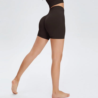 Hip lift three-quarter yoga pants