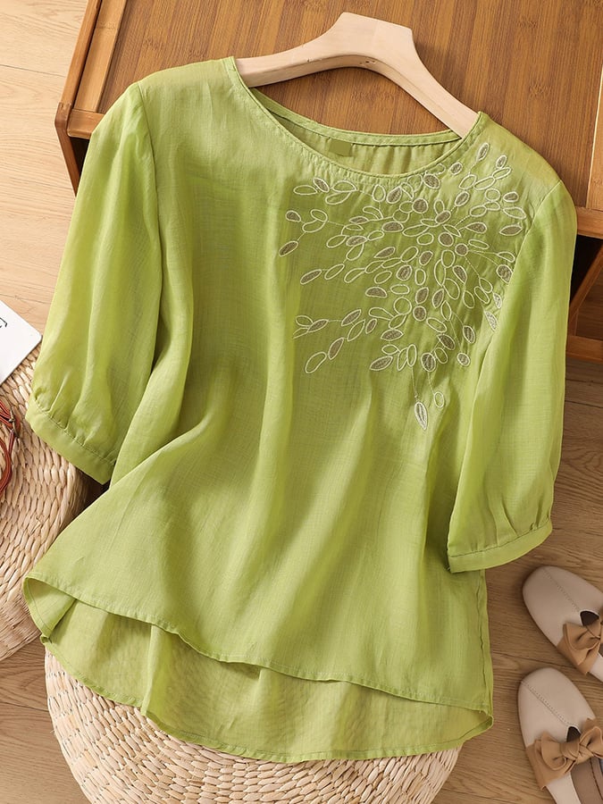 Lovevop Solid Color Round Neck Embroidered Casual Top