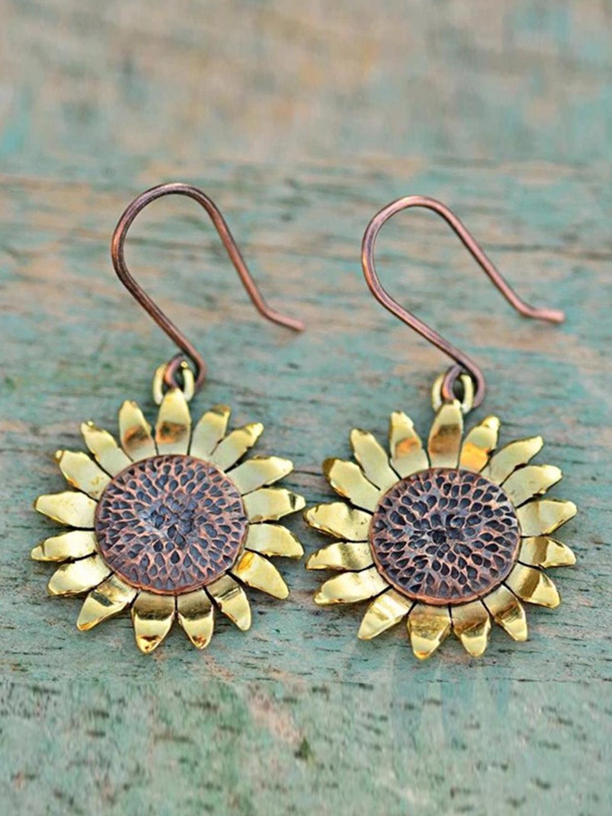 lovevop Retro Sunflower Earrings