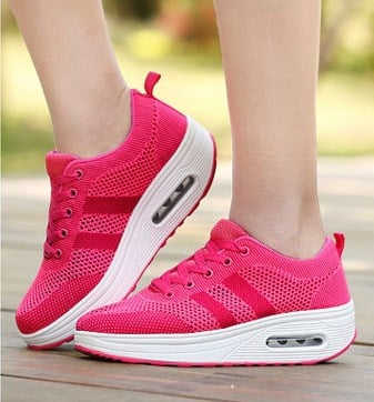 Slip-on light air flying woven mesh Sneakers