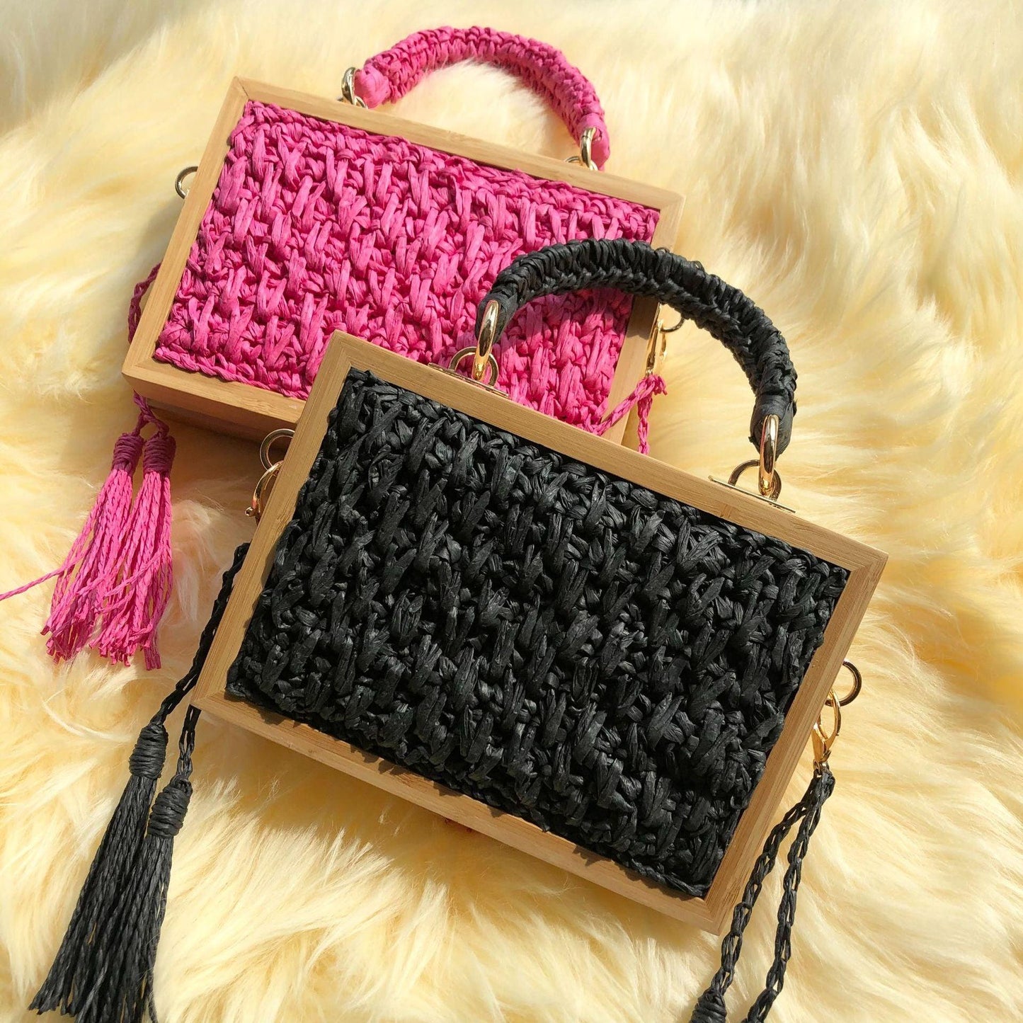 lovevop Wooden Frame Straw Bag