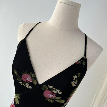 lovevop Vintage Rose Floral Backless Black Long Dress