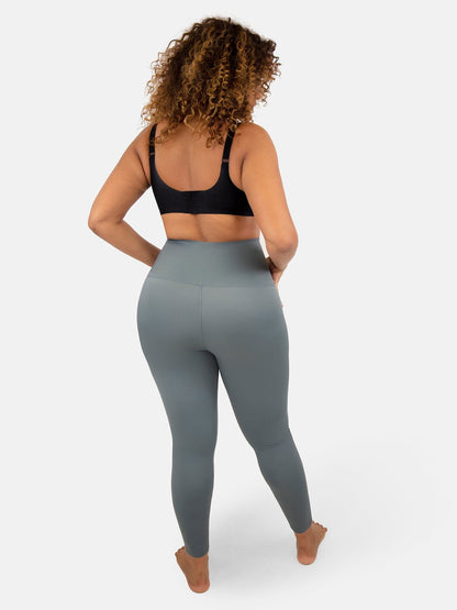 In-Control Medium Rise Hooked Leggings